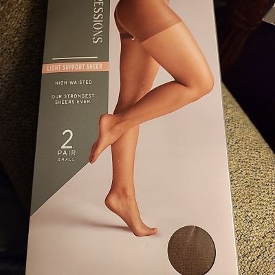 Silk Impressions Light Support Sheer 2 Pair. 20 Denier. Coffee Bean.